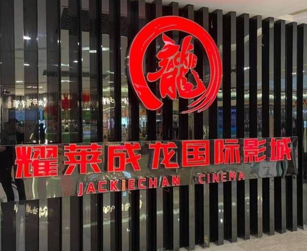 双性宫交h的相关介绍