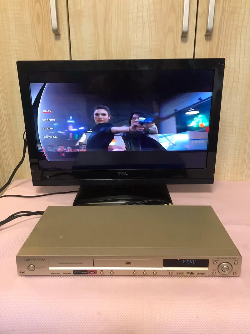 看看av丰满熟妇的相关介绍
