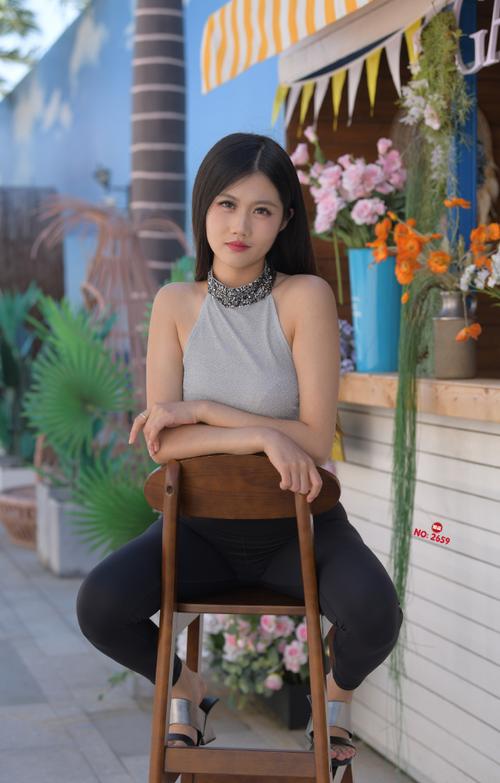 亚洲少妇xxii的相关介绍