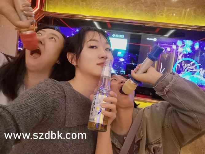 欧美人妻熟女在线的相关介绍