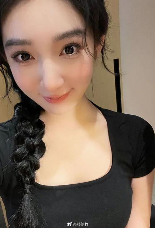 18禁在线网站动漫的相关介绍